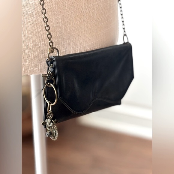 Mud Pie Faux Leather Black Crossbody Purse w/ Charms & Chain Strap 7”W x 5”T EUC - Picture 1 of 9
